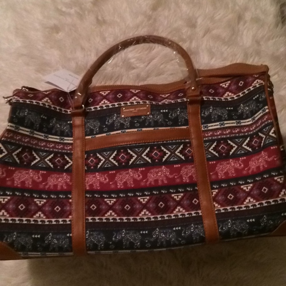New Adrienne Vittadini canvas duffle elephant bag